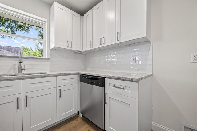 8438 Gallahad Street, Houston, TX 77078
