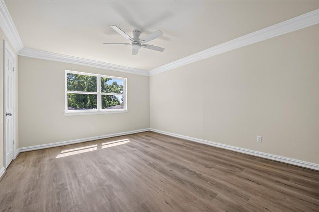 8438 Gallahad Street, Houston, TX 77078