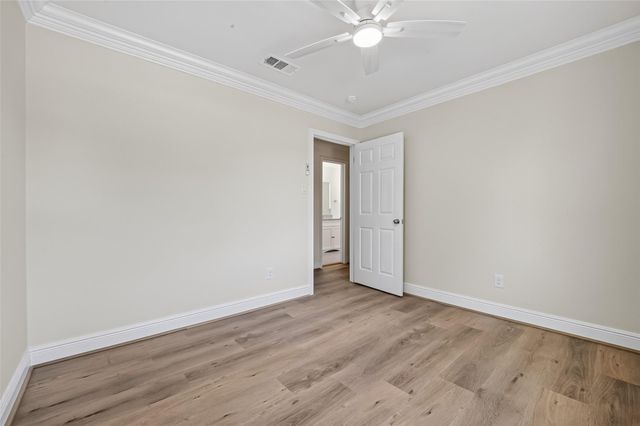 8438 Gallahad Street, Houston, TX 77078