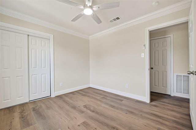 8438 Gallahad Street, Houston, TX 77078