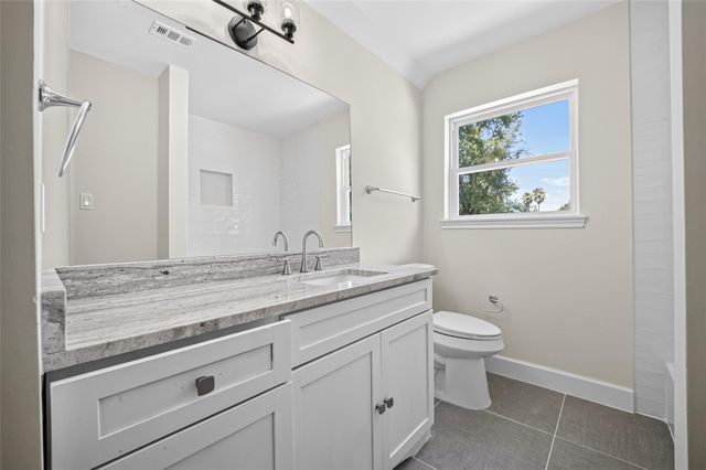 8438 Gallahad Street, Houston, TX 77078