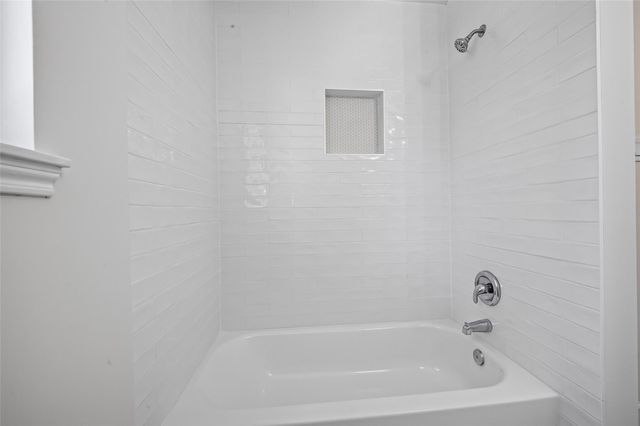 8438 Gallahad Street, Houston, TX 77078