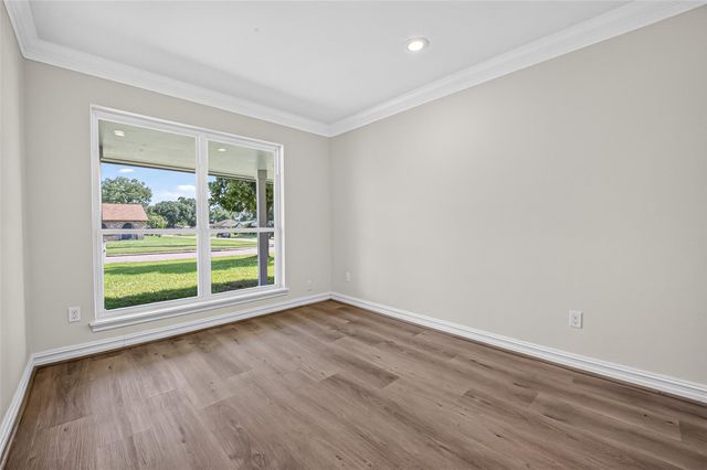 8438 Gallahad Street, Houston, TX 77078