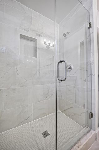 8438 Gallahad Street, Houston, TX 77078