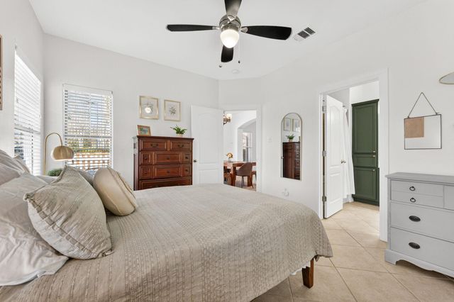 6801 Beckett RD 114R, Austin, TX 78749