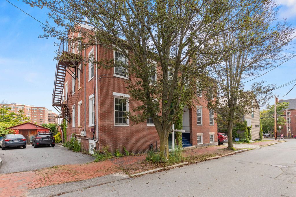 11 South Street, Portland, ME 04101 — photo 4