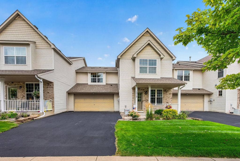1012 Heldt Street, Chaska, MN 55318 — exterior