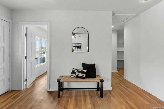 6531 Buena Vista, San Antonio, TX 78237