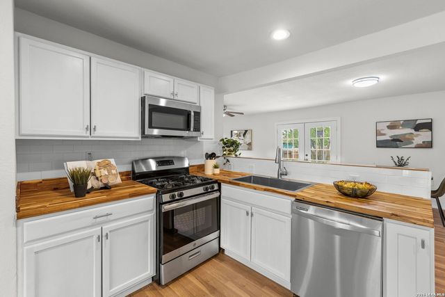 6531 Buena Vista, San Antonio, TX 78237