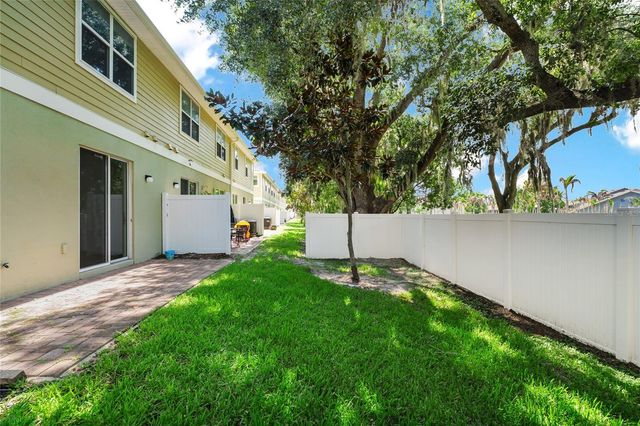 4824 POOLSIDE DRIVE, St Cloud, FL 34769