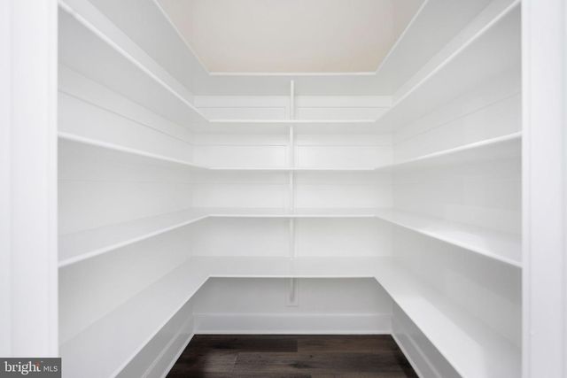 564 CURRIOMAN DR, Montross, VA 22520