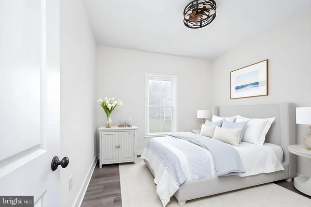 564 CURRIOMAN DR, Montross, VA 22520