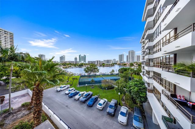 500 Three Islands Blvd 117, Hallandale Beach, FL 33009