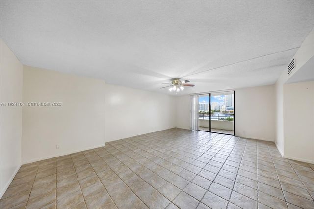 500 Three Islands Blvd 117, Hallandale Beach, FL 33009