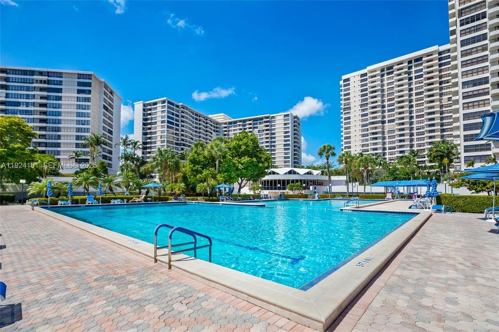 500 Three Islands Blvd 117, Hallandale Beach, FL 33009