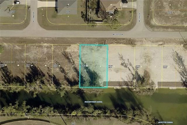 2208 NE 39th Terrace, Cape Coral, FL 33909