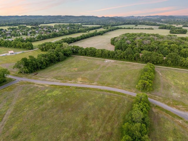 3410 Overhill Gdns, Franklin, TN 37069