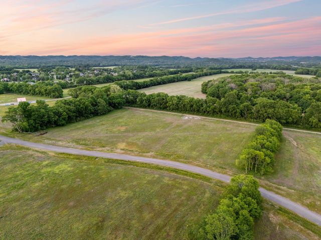 3410 Overhill Gdns, Franklin, TN 37069