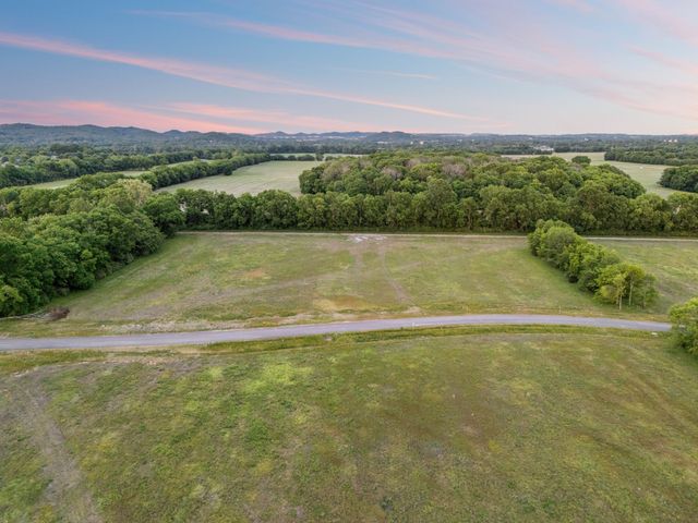 3410 Overhill Gdns, Franklin, TN 37069