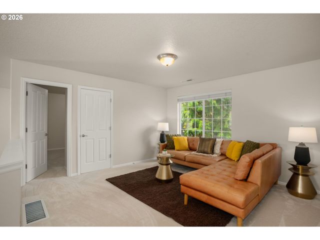 11617 Sw WATERTHRUSH Ter, Beaverton, OR 97007