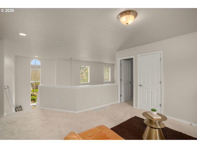 11617 Sw WATERTHRUSH Ter, Beaverton, OR 97007
