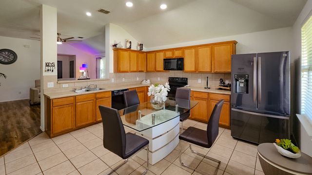 303 Chinaberry Trail, Forney, TX 75126