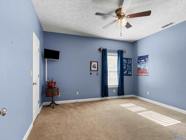 27810 Kim Drive, Harvest, AL 35749