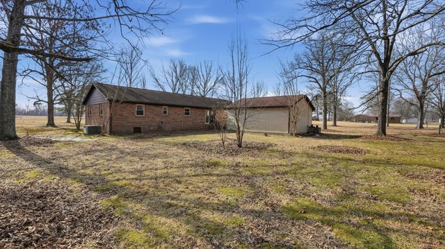167 Jean Dr, Tullahoma, TN 37388