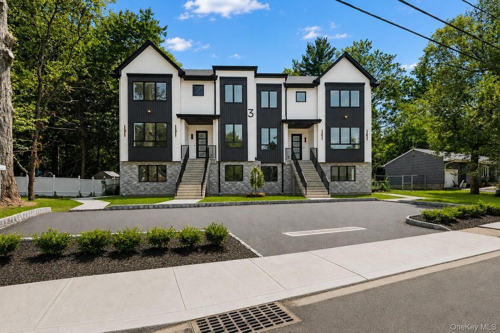 3 Greene Road, Spring Valley, NY 10977