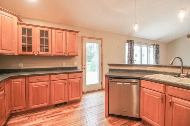 1603 Endl Boulevard, Fort Atkinson, WI 53538