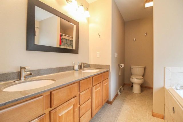 1603 Endl Boulevard, Fort Atkinson, WI 53538