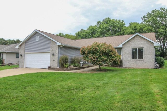 1603 Endl Boulevard, Fort Atkinson, WI 53538