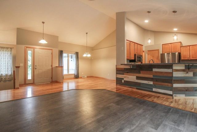 1603 Endl Boulevard, Fort Atkinson, WI 53538