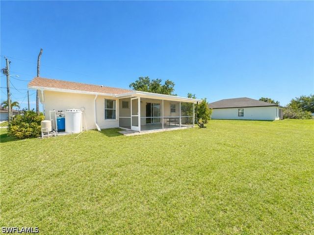1412 NW 10th ST, Cape Coral, FL 33993