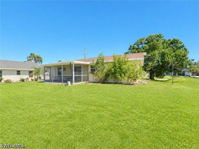 1412 NW 10th ST, Cape Coral, FL 33993