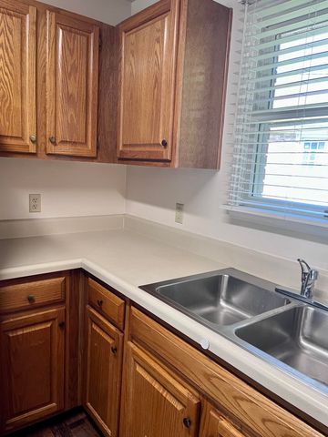 122 Somerhill Drive, Somerset, KY 42503