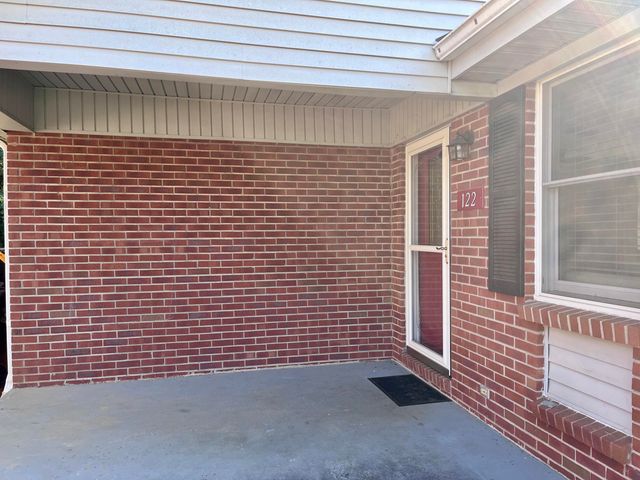 122 Somerhill Drive, Somerset, KY 42503