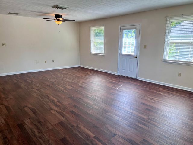 122 Somerhill Drive, Somerset, KY 42503