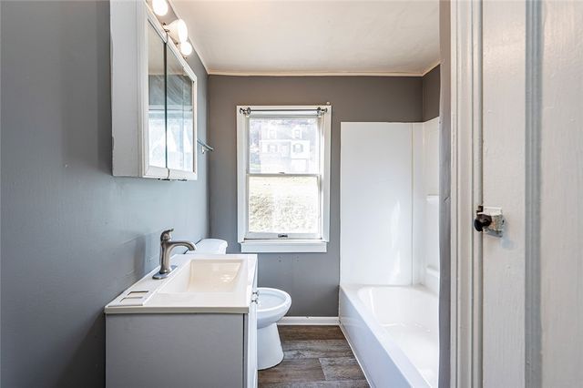 2112 DALTON, Mckeesport, PA 15132