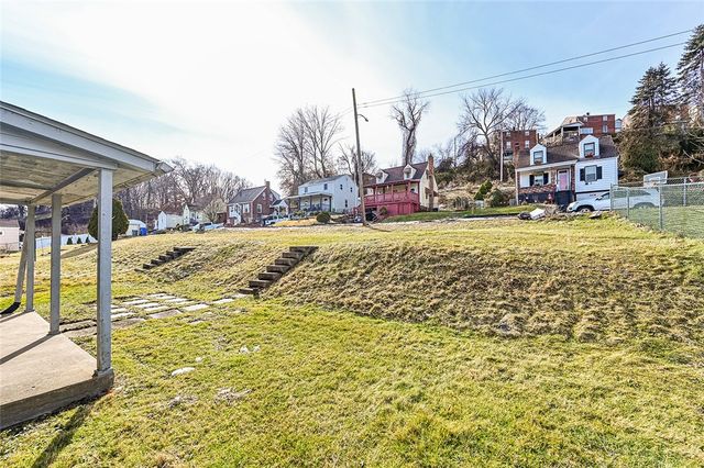 2112 DALTON, Mckeesport, PA 15132