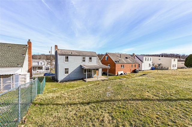 2112 DALTON, Mckeesport, PA 15132