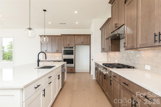 4110 Pinekirk Drive, Charlotte, NC 28269