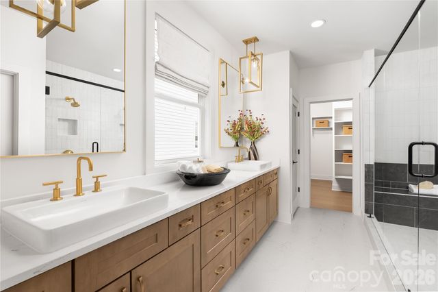 4110 Pinekirk Drive, Charlotte, NC 28269
