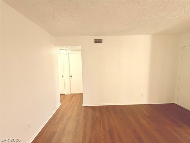 1405 Vegas Valley Drive 392, Las Vegas, NV 89169