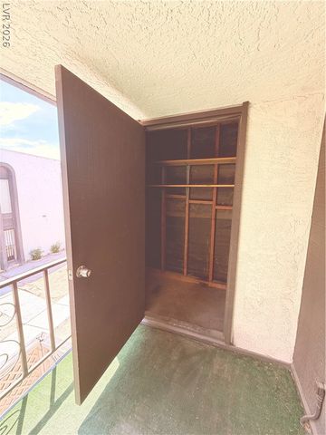 1405 Vegas Valley Drive 392, Las Vegas, NV 89169