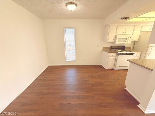 1405 Vegas Valley Drive 392, Las Vegas, NV 89169
