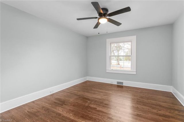 18 Fairway Drive, Lexington, NC 27292