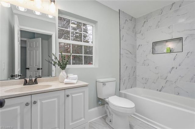 18 Fairway Drive, Lexington, NC 27292