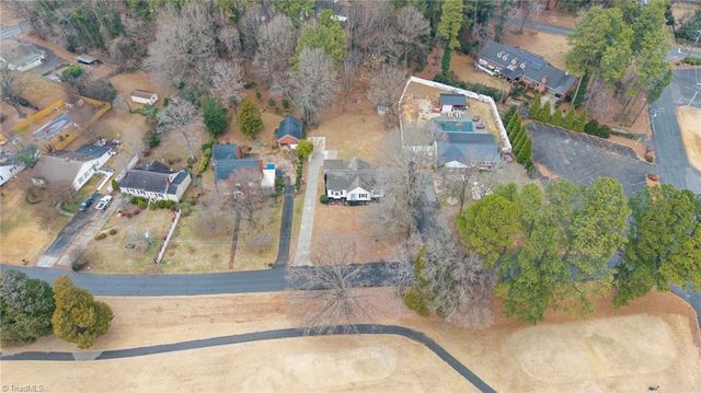 18 Fairway Drive, Lexington, NC 27292
