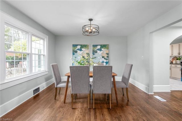 18 Fairway Drive, Lexington, NC 27292